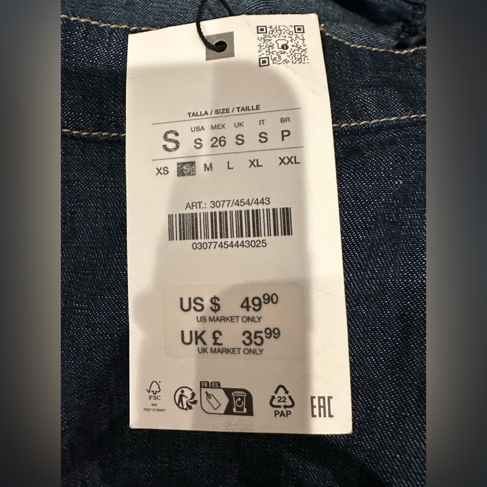 NWT Zara Dark Blue Denim Skirt Size Small - Picture 3 of 3